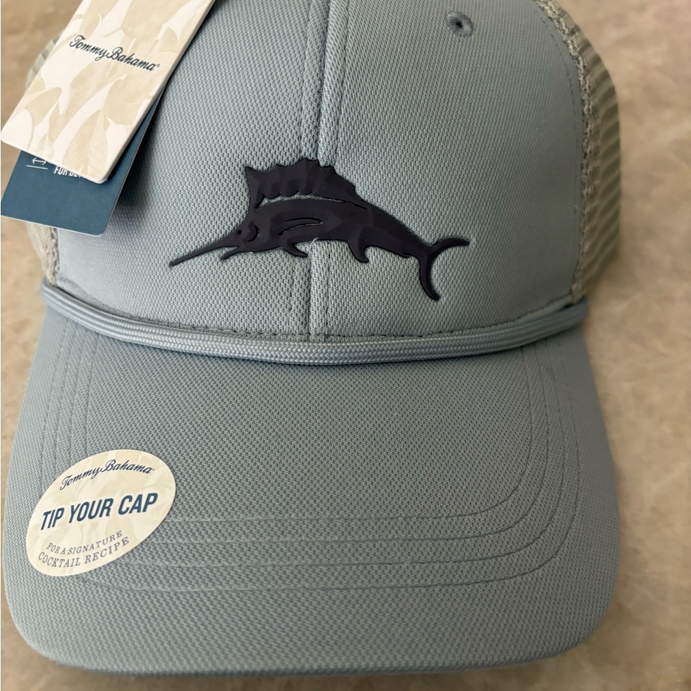 Tommy Bahama hat , adjustable band , one size fit all